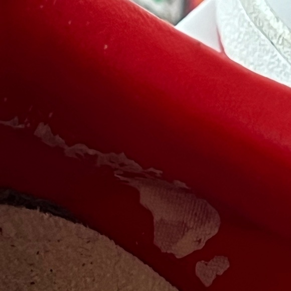 Adidas Campus white with red and blue stripes and red sole - Picture 7 of 10